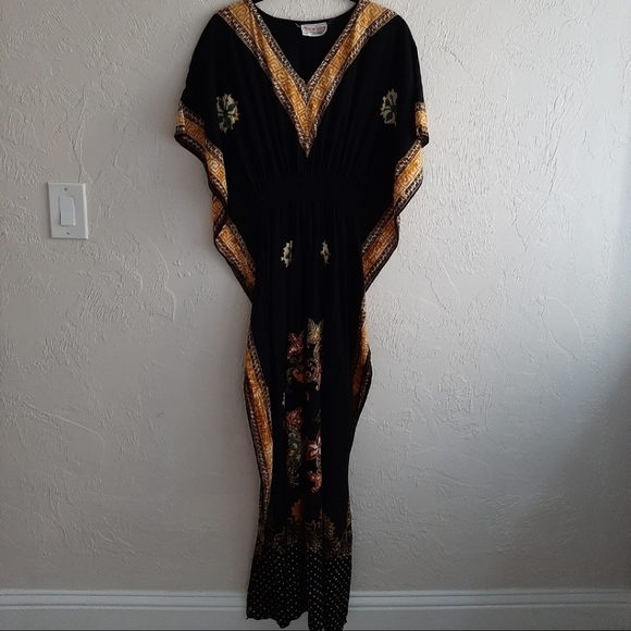 ❌TRADED ❌ Dewi Shinta Batik Indonesian Kaftan S-M - Picture 5 of 13